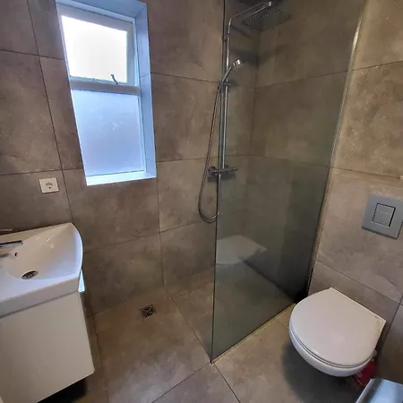 Astro Hverfisgata Appartement